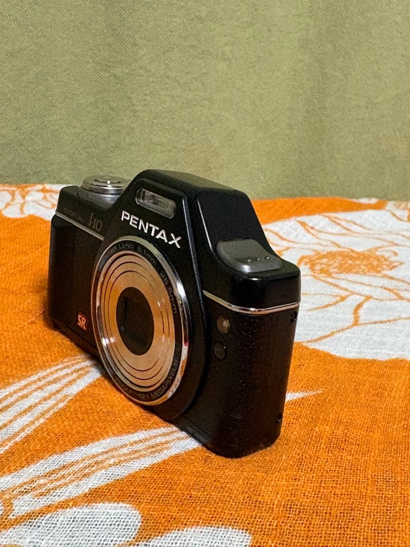 PENTAX I-10 コンパクトデジタルカメラ　レトロデザイン