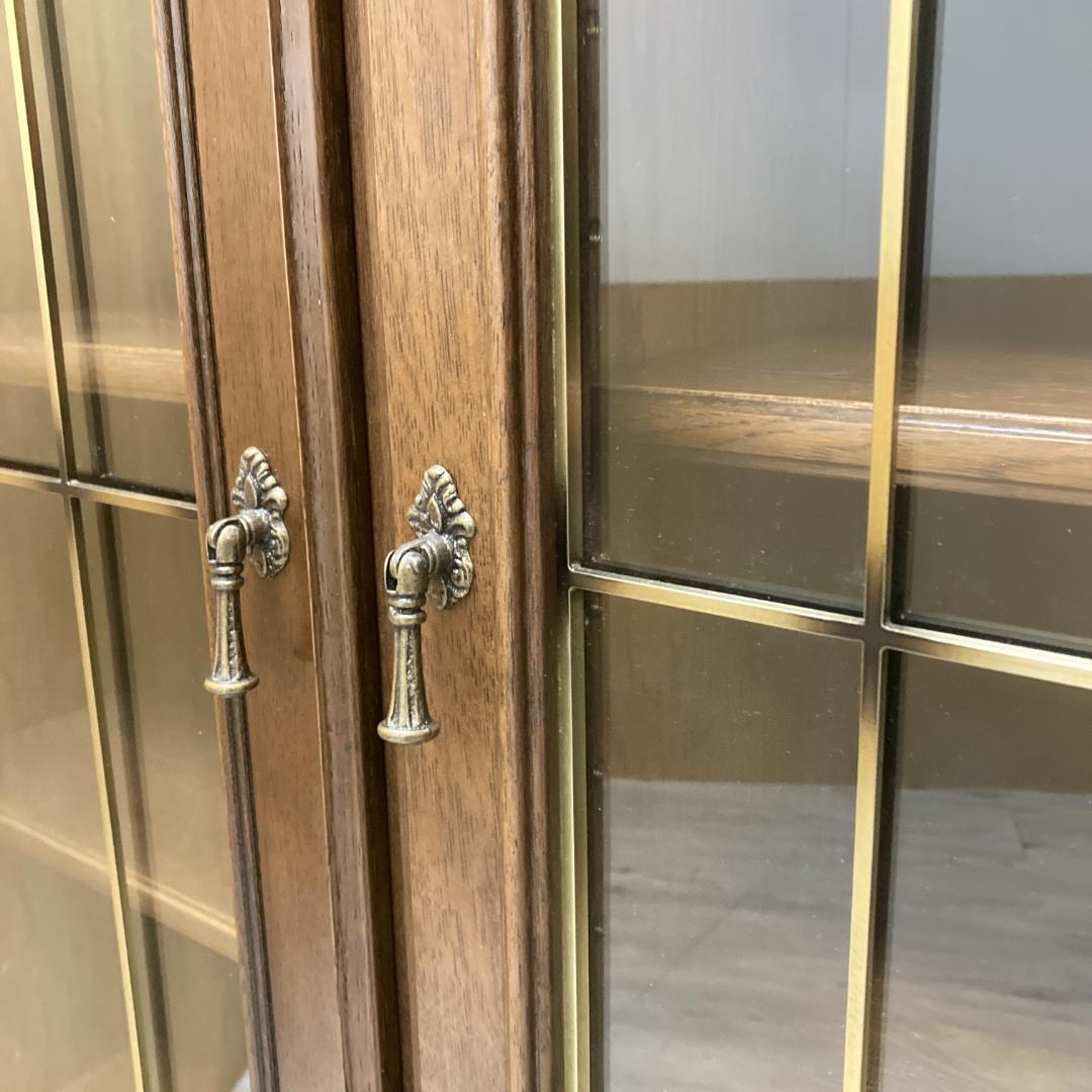 美品【カリモク】ドマーニ　クイーンズライフ　飾り棚　カップボード　書棚