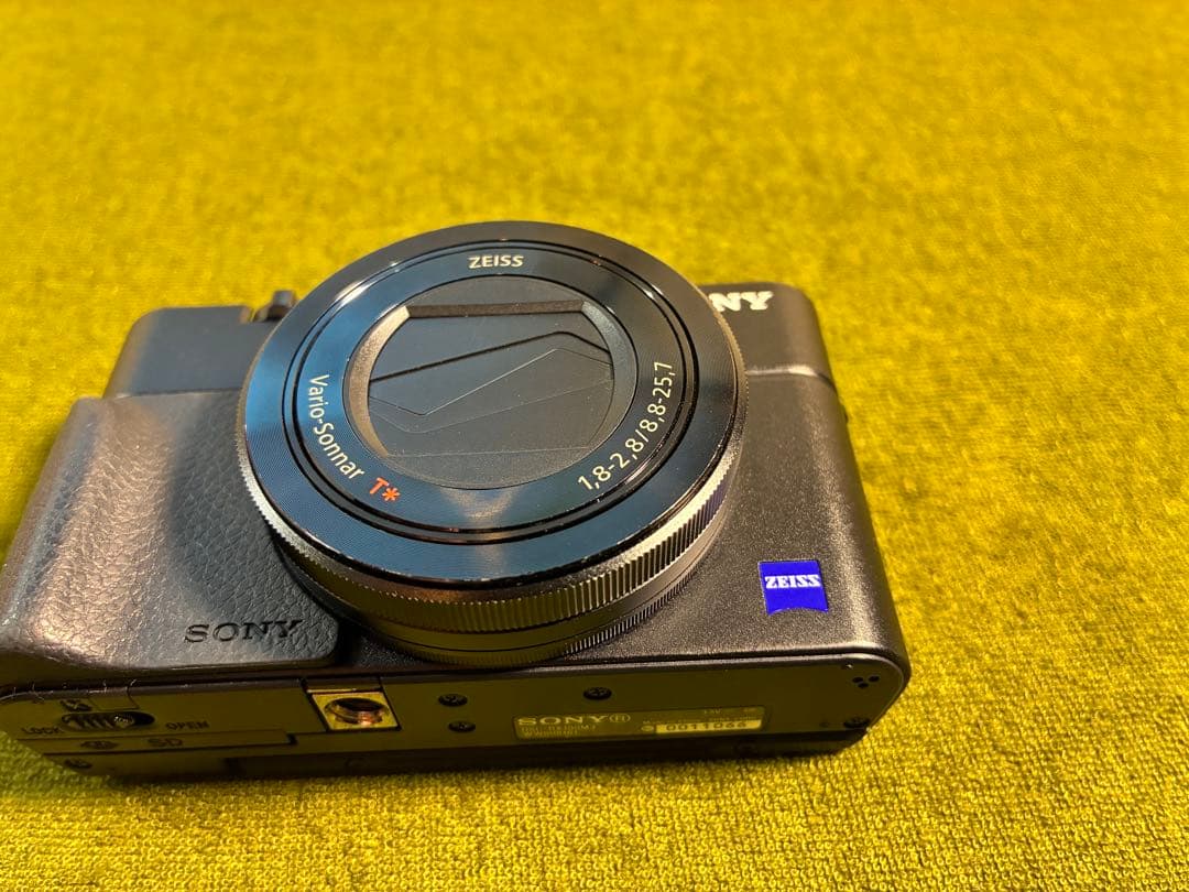 ソニーRX100III(DSC-RX100M3)