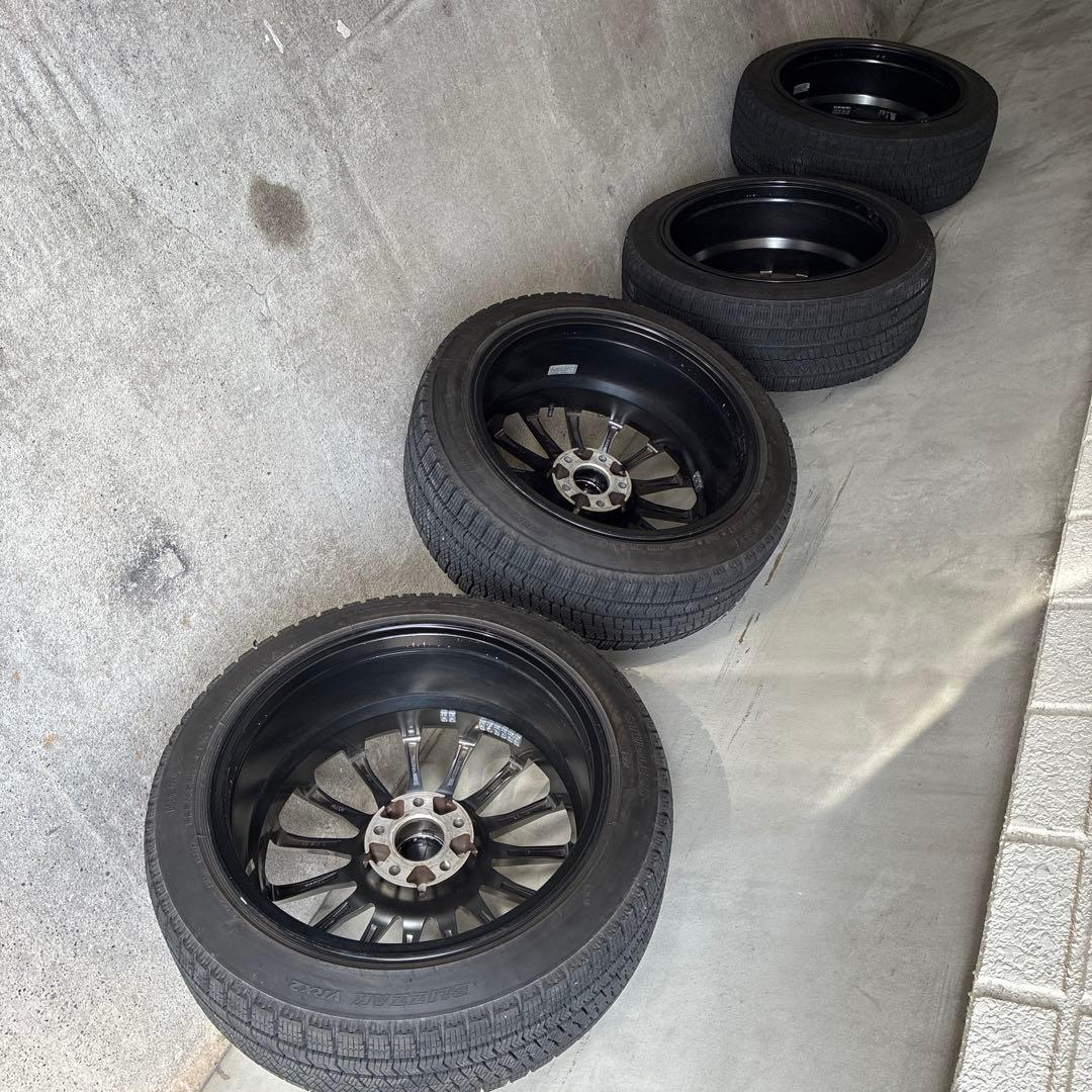 メルセデス・ベンツ 18インチ スタッドレス