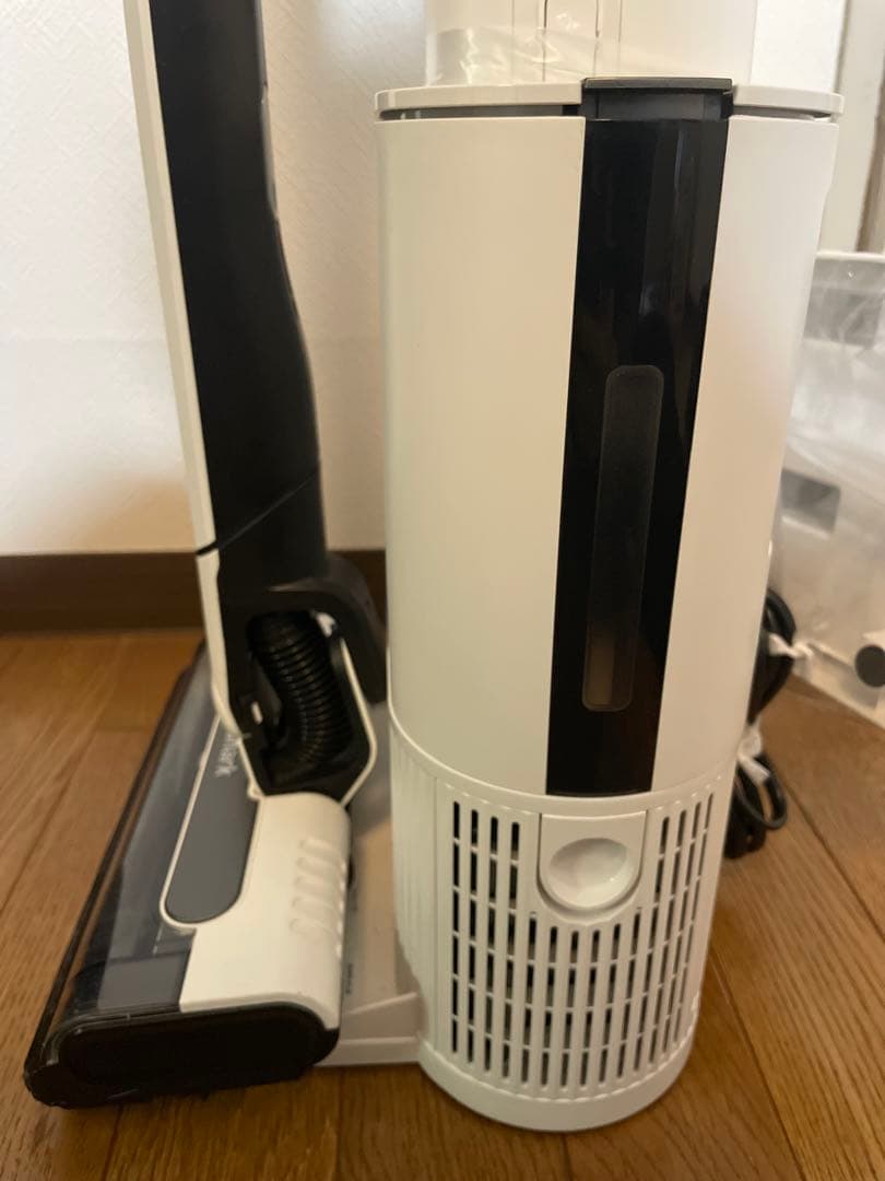 【美品】【23年製】CS150JAE スティッククリーナー SHARK