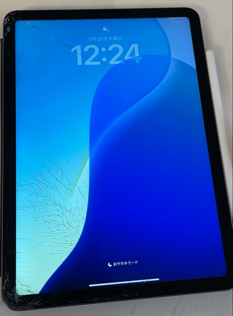 iPad Air (第4世代) 256GBスペースグレイ99% 画面割れ セット