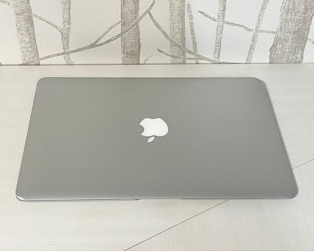 【美品】MacBook Air 13インチ
