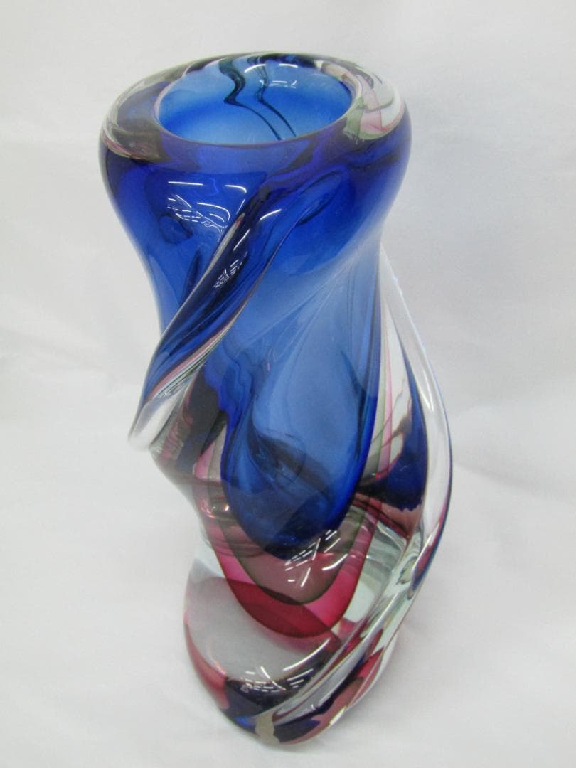 ムラーノ　クリスタルガラス　青いツイストデザインのガラス花瓶　作家物　希少品