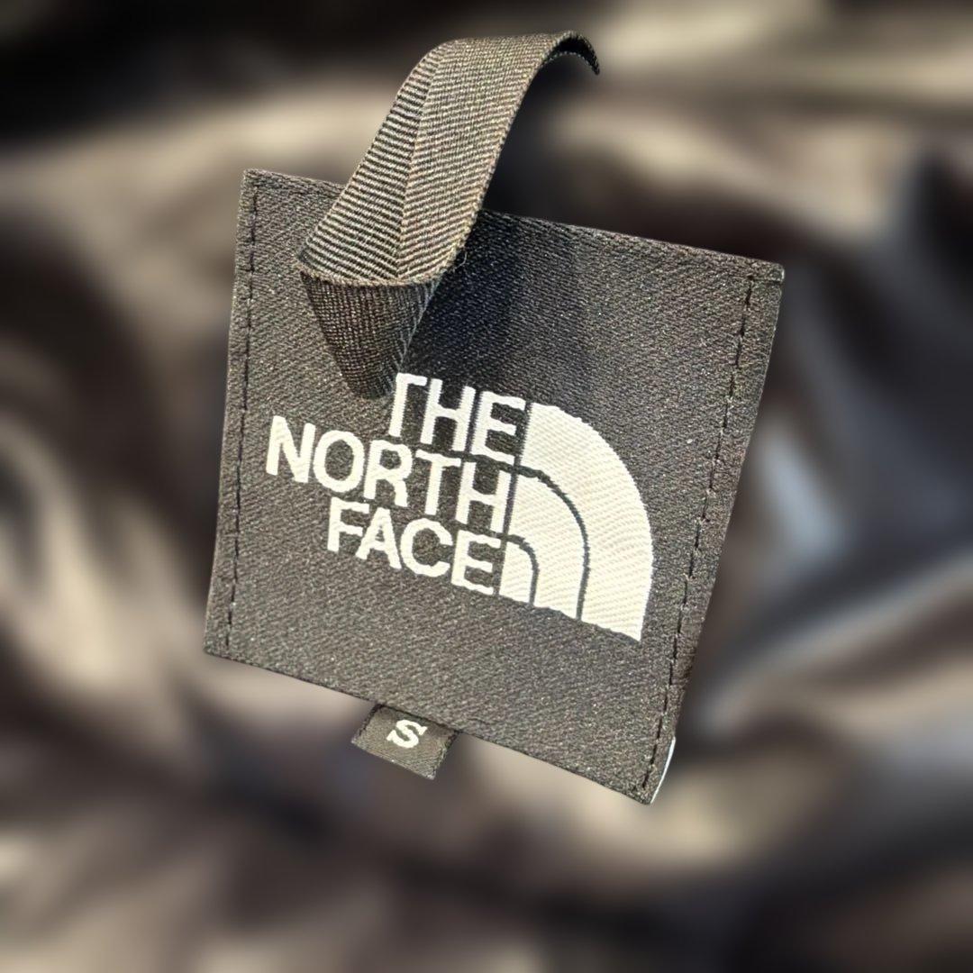 美品 THE NORTH FACE アコンカグアフーディーダウンジャケット S