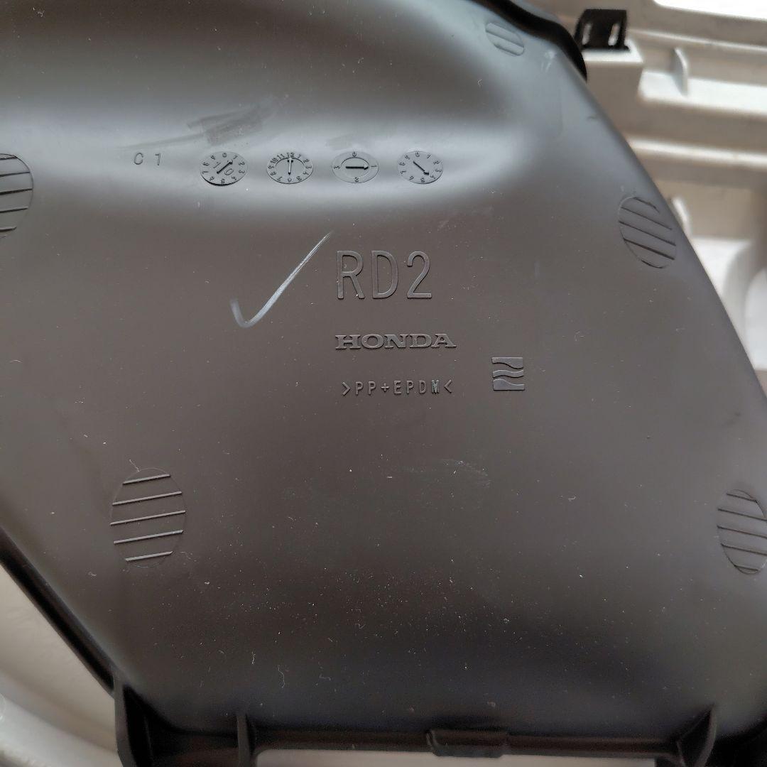 HONDA　フリード　H24年式　GP3　純正フロントグリル 新品未使用