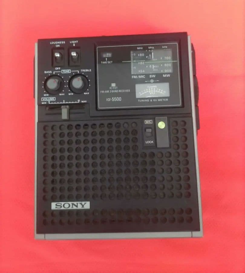 SONY スカイセンサーＩＣＦ−５５００ ACアダプター付き　（ジャンク品）