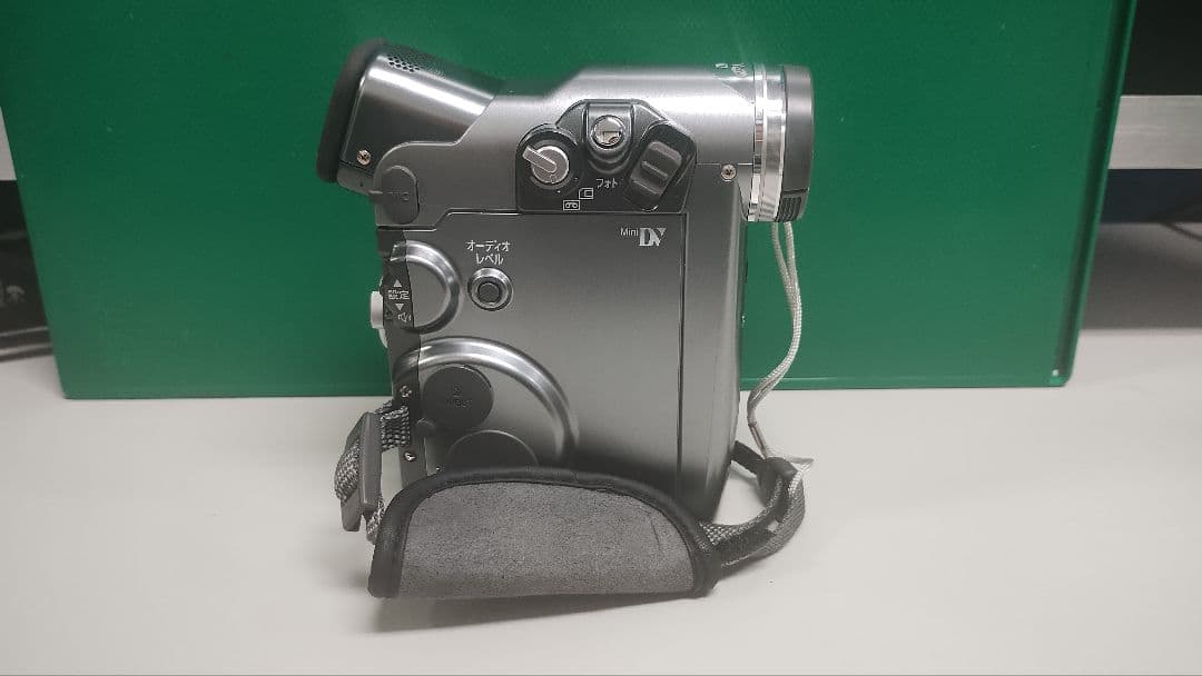 Canon miniDVビデオカメラ IXY dv M2