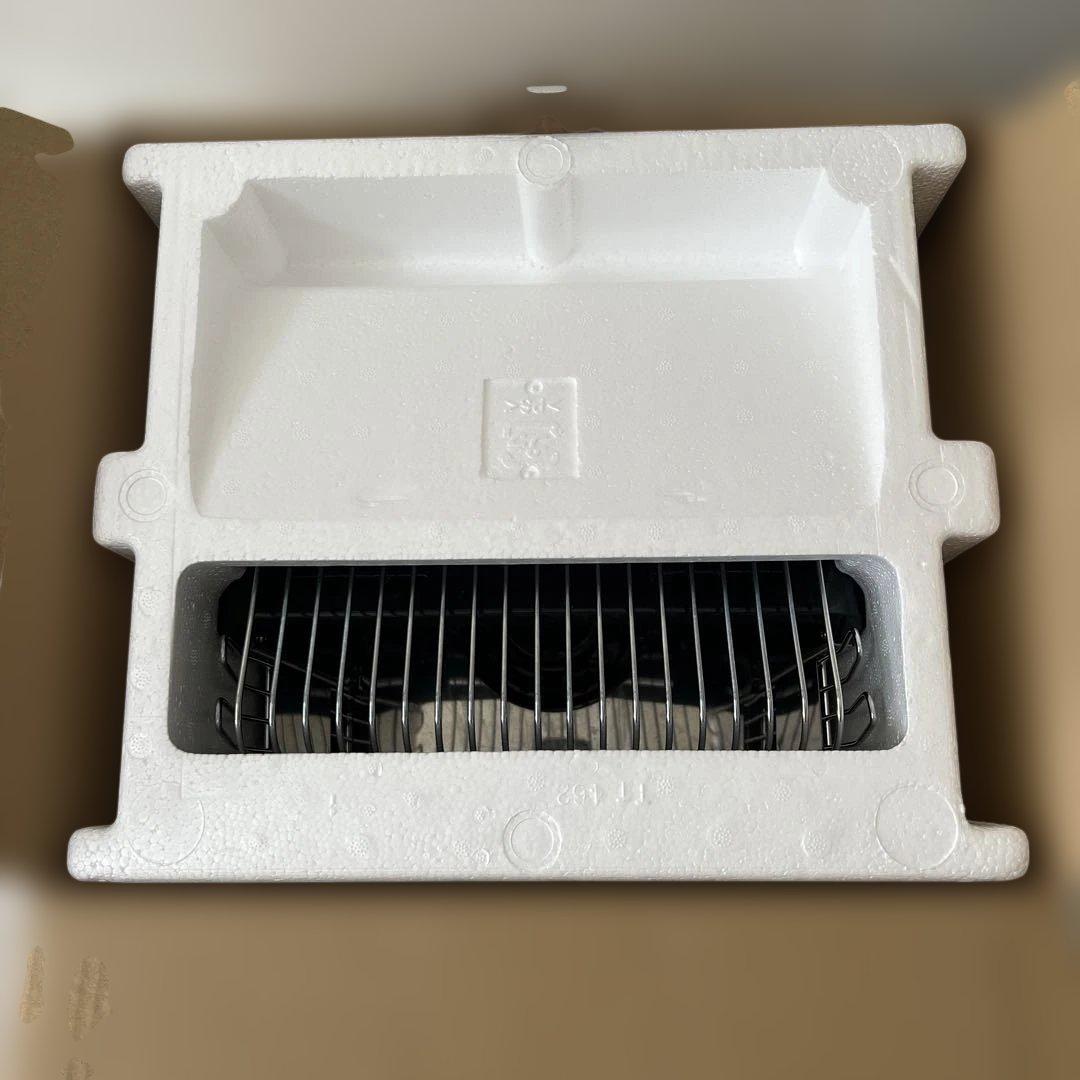 イワタニ　Iwatani カセットガスストーブ デカ暖 CB-CGS-HPR