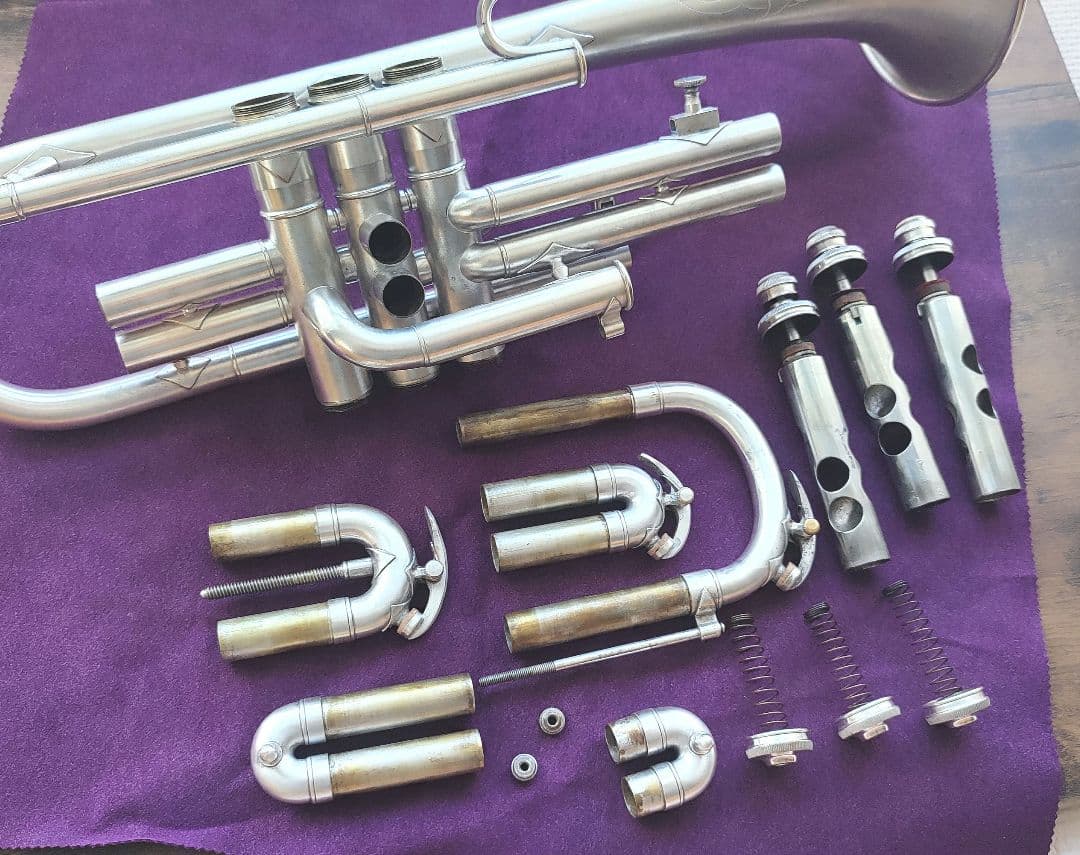 [期間限定値下]C.G.Conn 26A コーン コルネット サテンシルバー