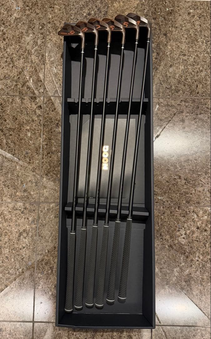 NOOG ONE-LENGTH IRONS 6本セット(4番〜9番)