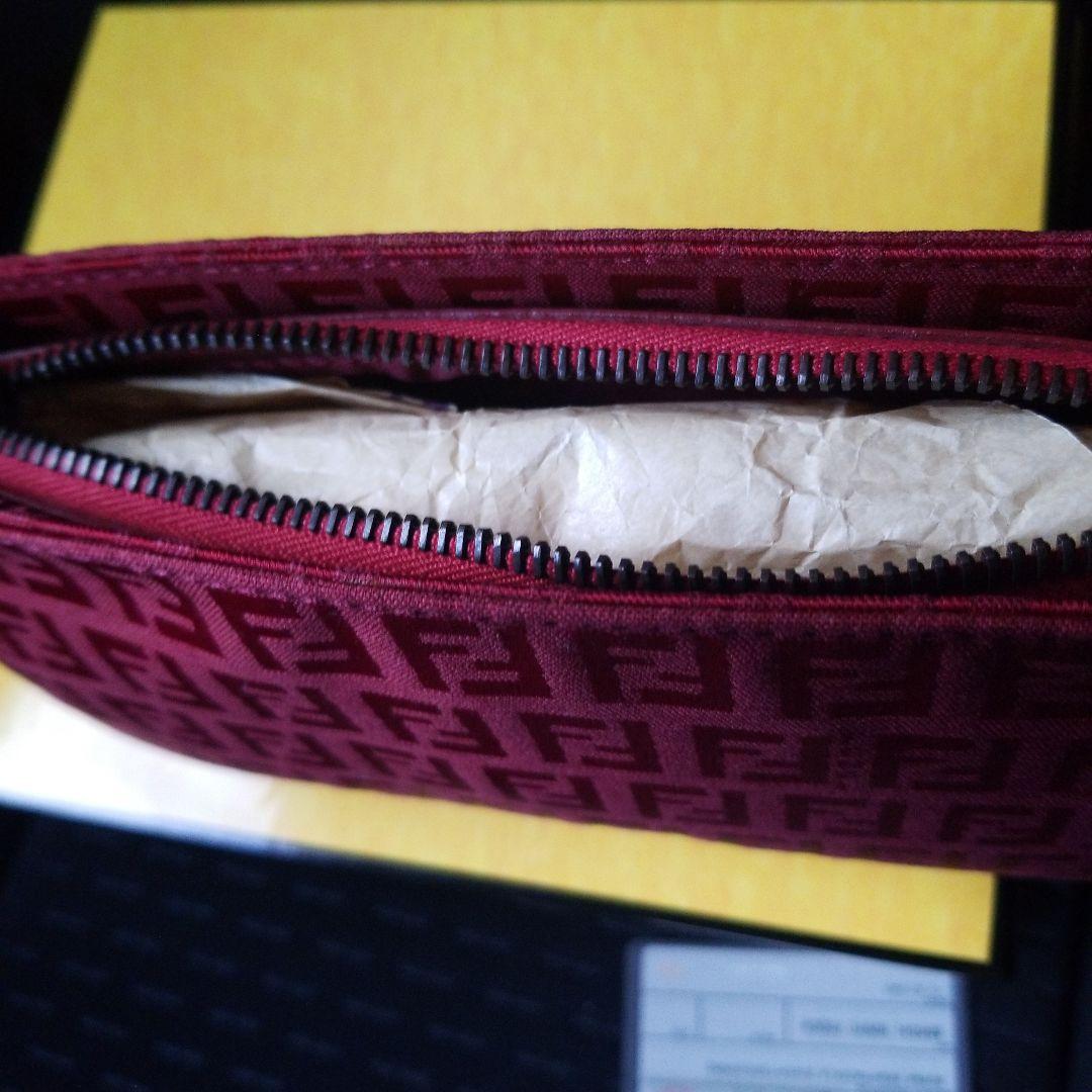 美品　FENDI ワインレッド ショルダーバッグ