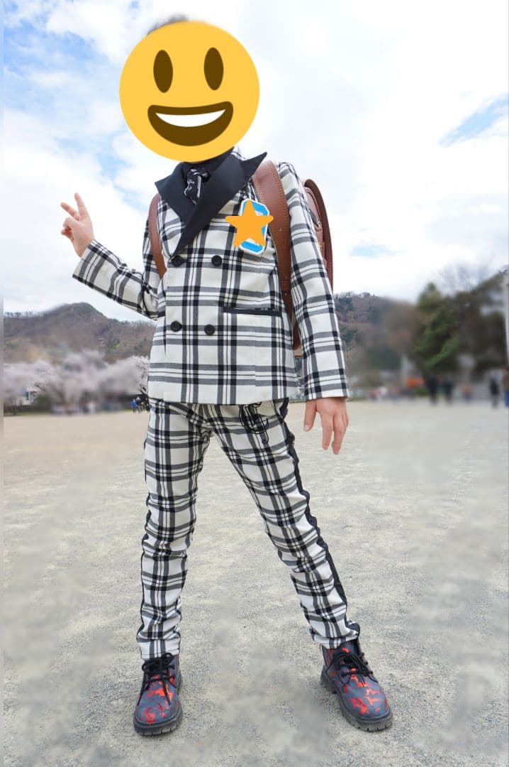 セットアップ　キッズスーツ