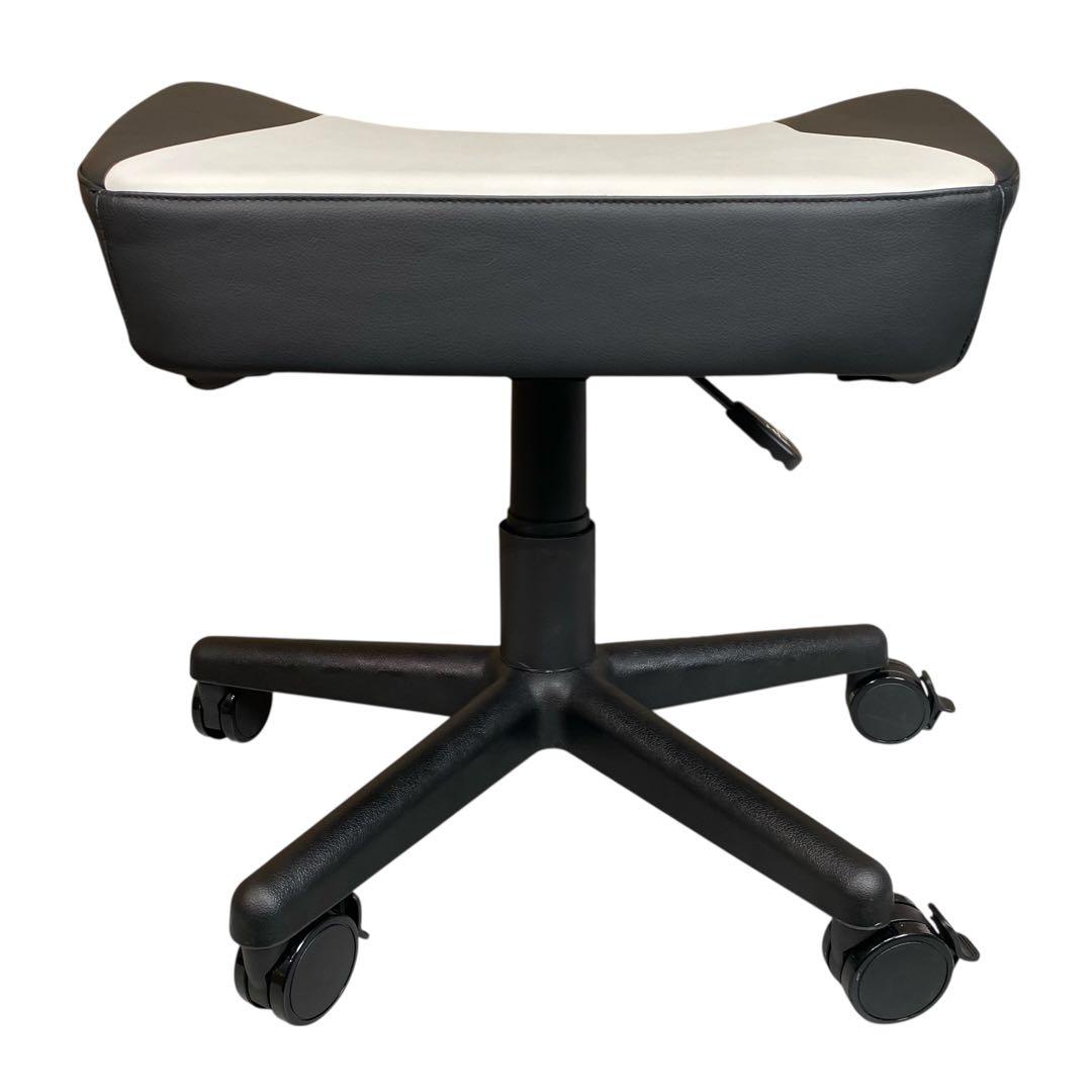 AKRacing ゲーミングチェア オットマン フットレスト ホワイト✖️ブラック