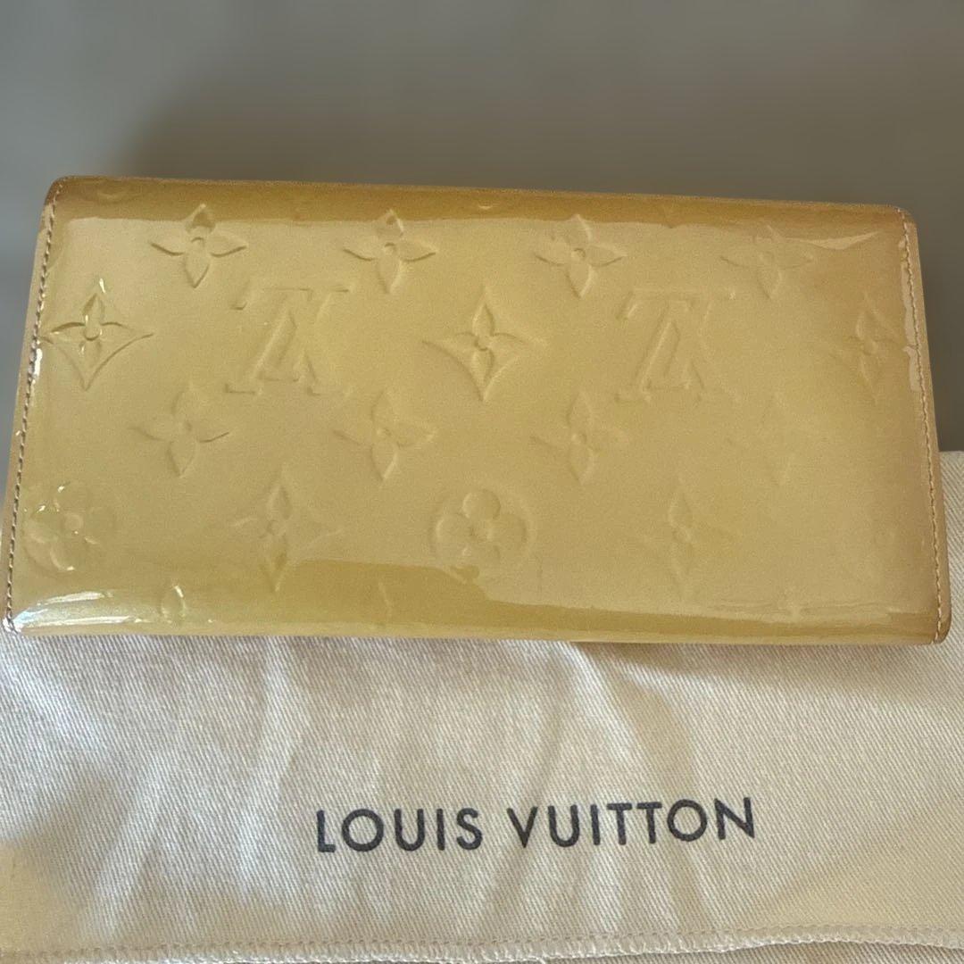 ルイヴィトン☆ヴェルニ☆長財布　ホワイト　☆フランス製☆正規品