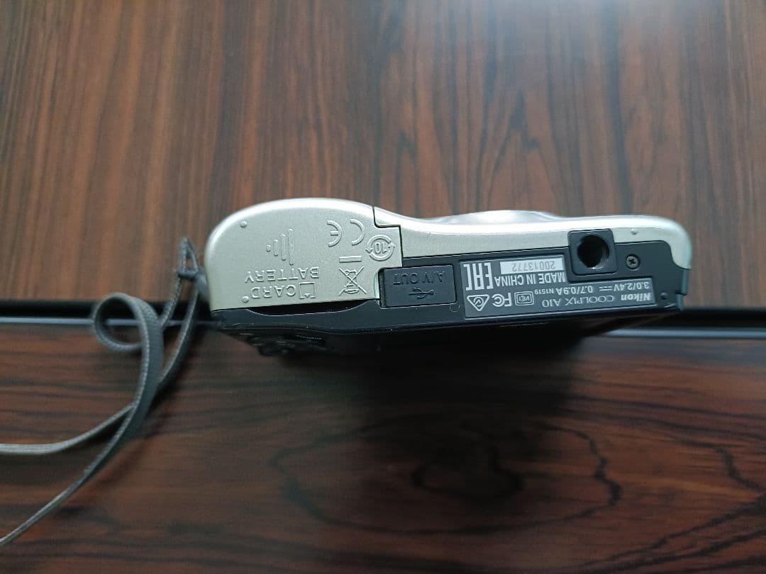 Nikon COOLPIX A10 シルバー コンパクトカメラ