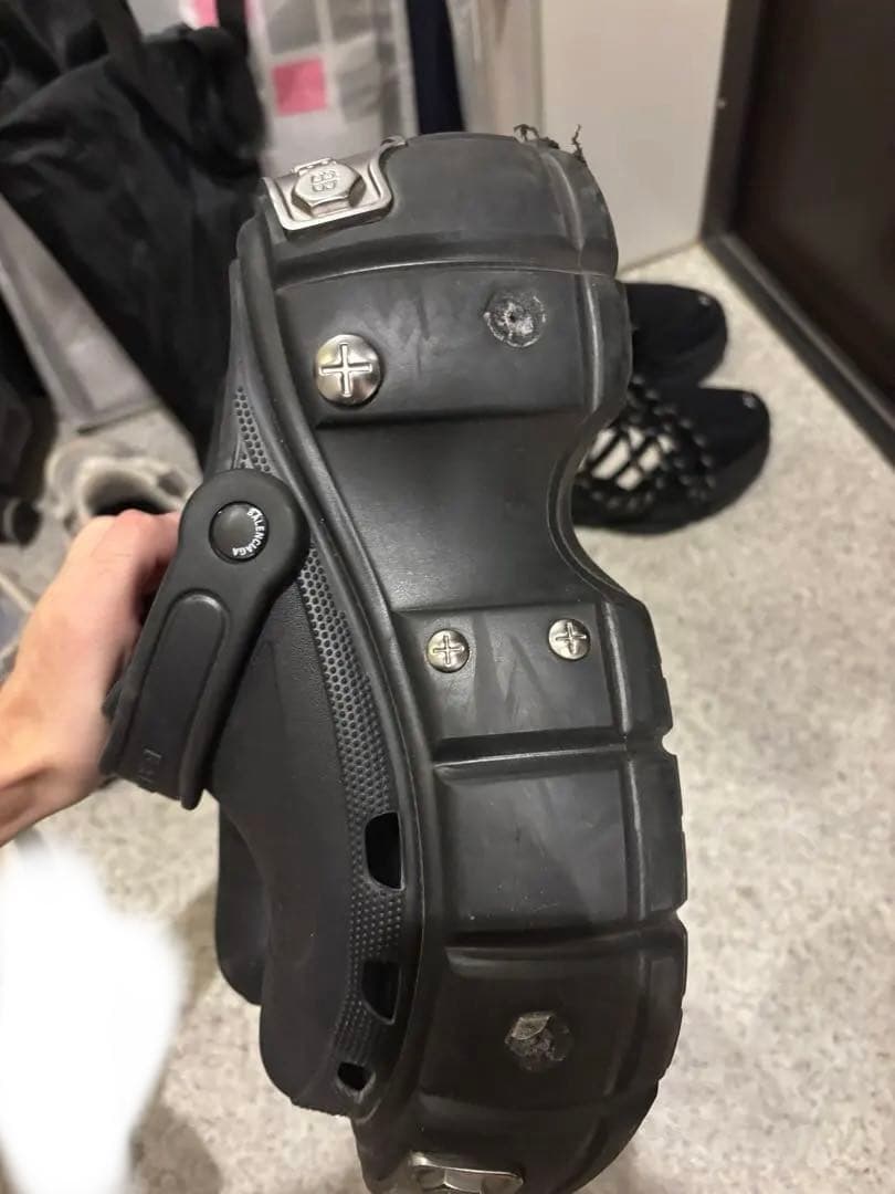 え*す様 バレンシアガ×クロックス