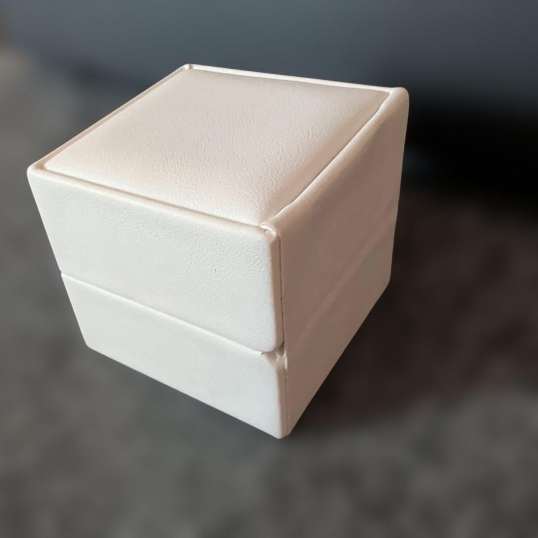 4°C フラワーモチーフ ネックレス　K10　ダイヤモンド