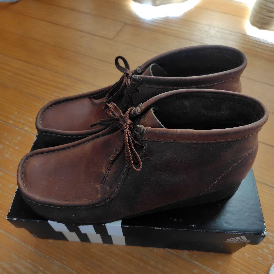 clarks ワラビー　9M 27cm