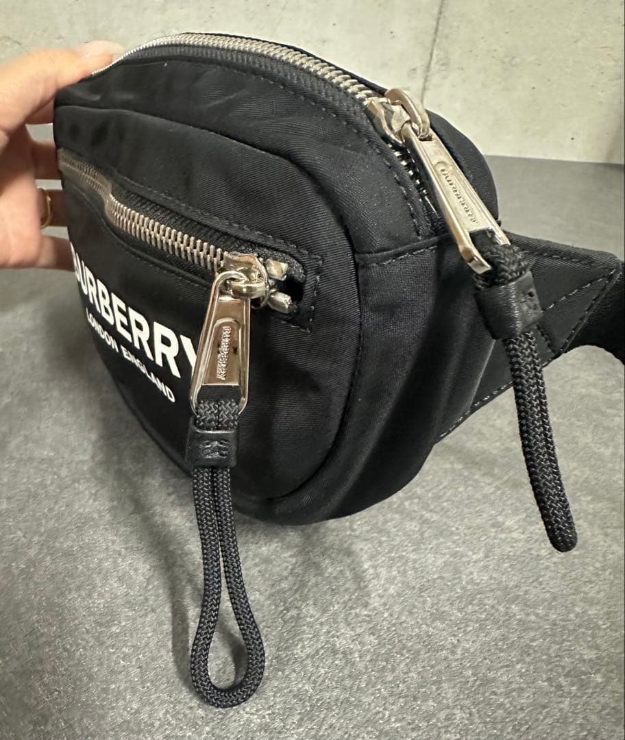 BURBERRY ボディバッグ ブラック