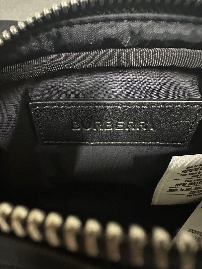 BURBERRY ボディバッグ ブラック