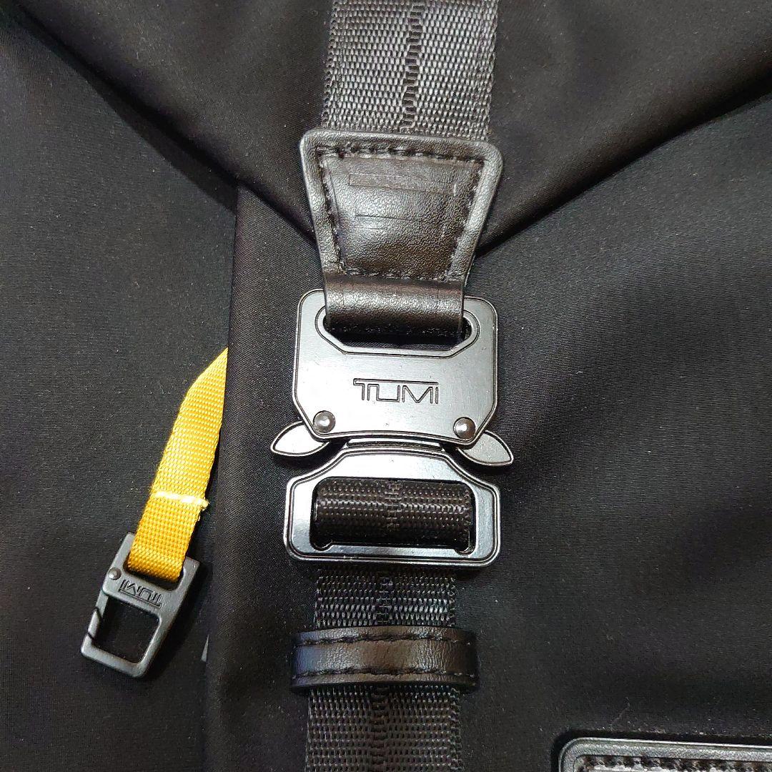TUMI ボーズマン スリング