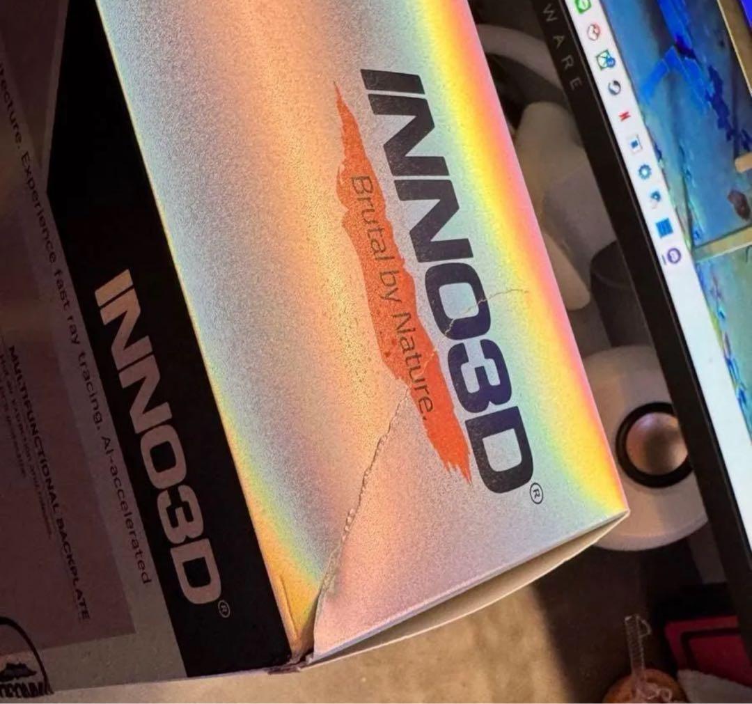 INNO3D GeForce RTX 4080 Super 16GB ホワイト