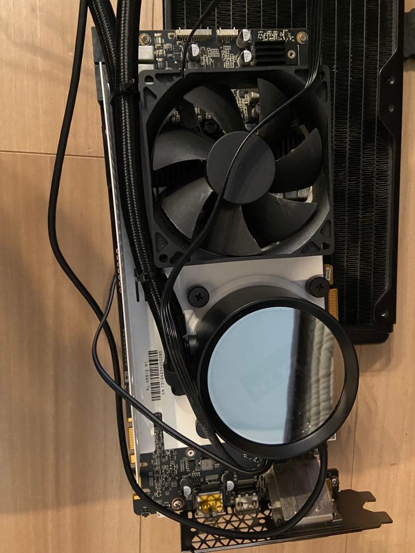 水冷式グラフィックボード　ZOTAC
