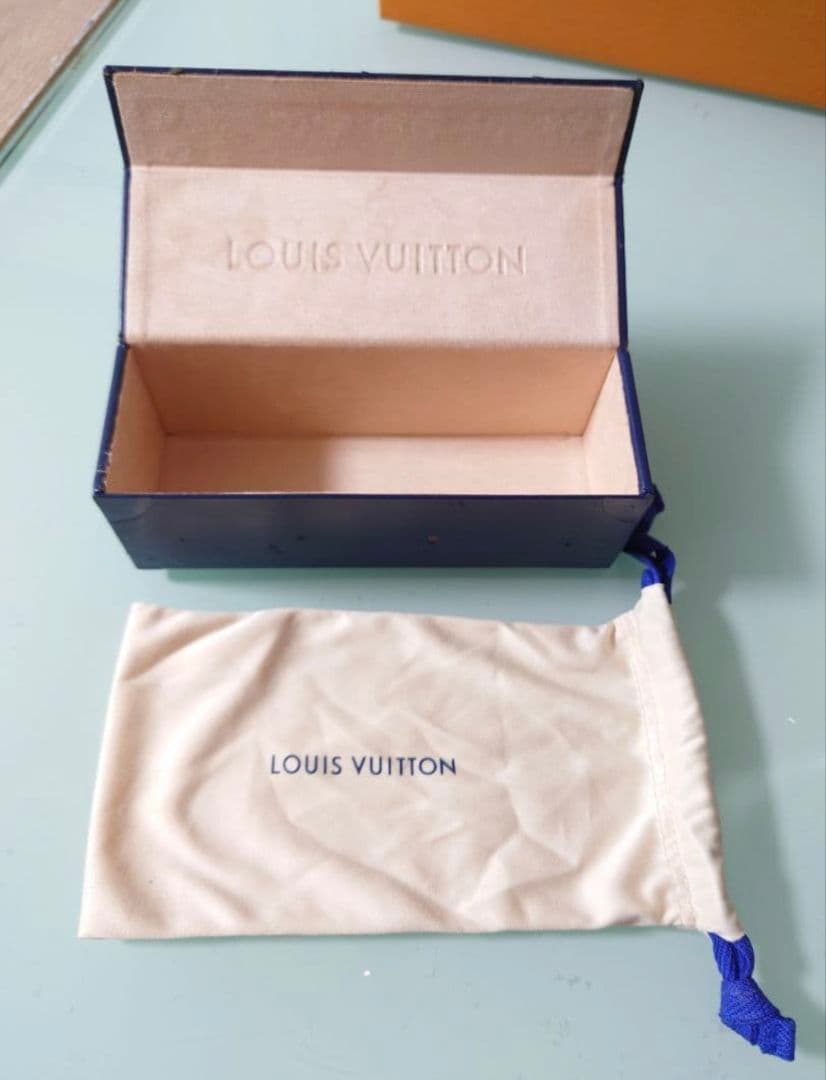 特価✨Louis Vuitton ルイヴィトン　サングラス　ハワイ購入