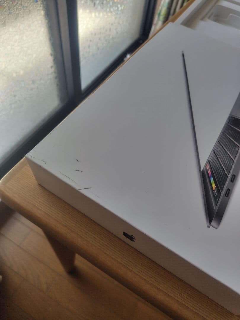 MacBook Pro 13 2020 i7 32GB 1TB 美品 100%