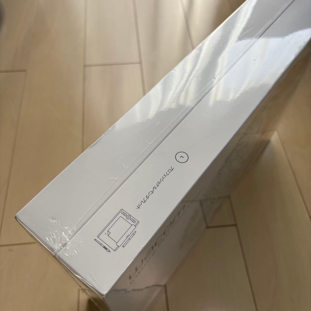 Lサイズ　Wacom Intuos Pro Paper Edition 本体