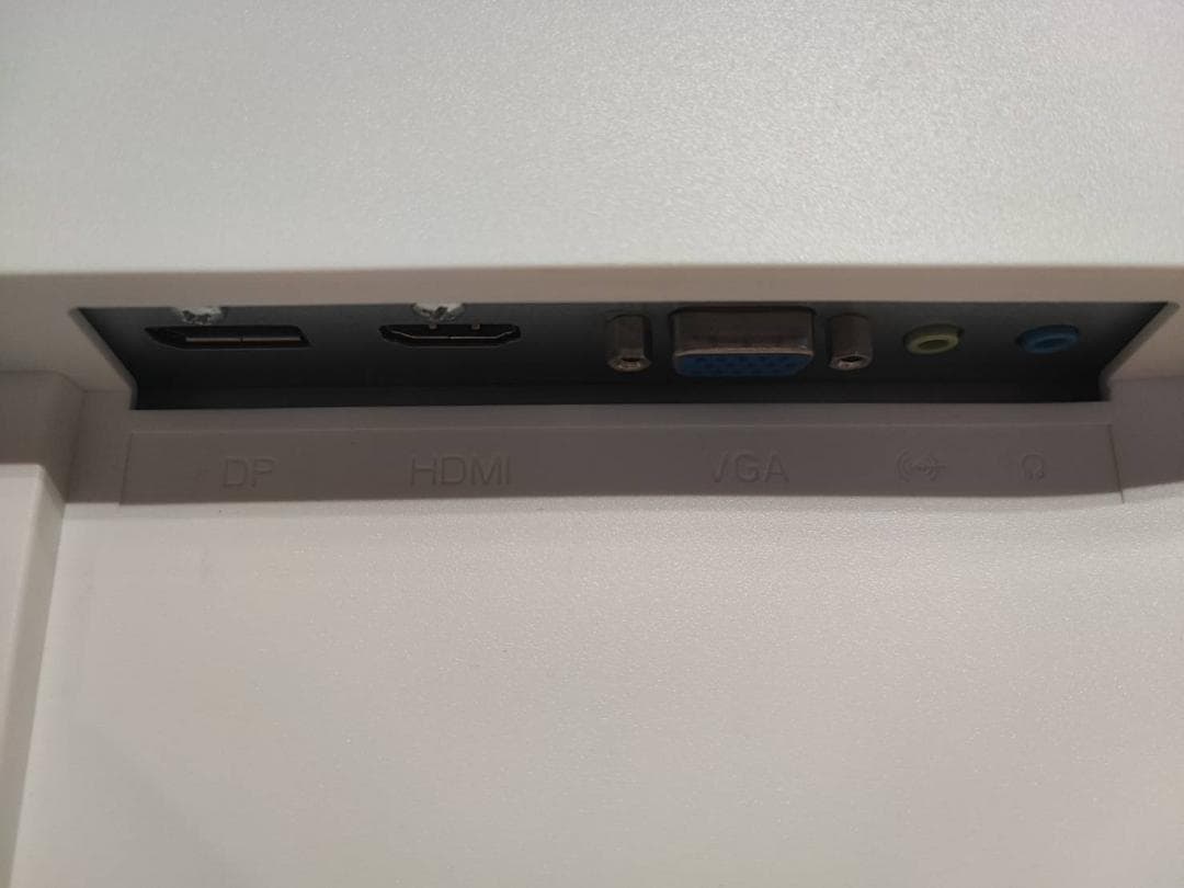 プリンストン 27型/1920×1080/ホワイト/PTFWLD-27W