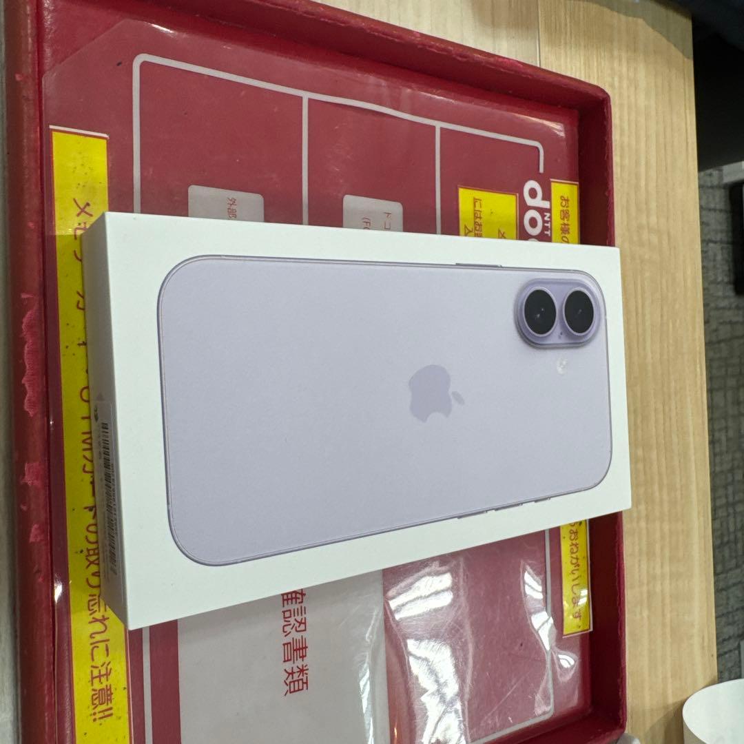 新品未開封 iPhone17 256GB (ラベンダー)
