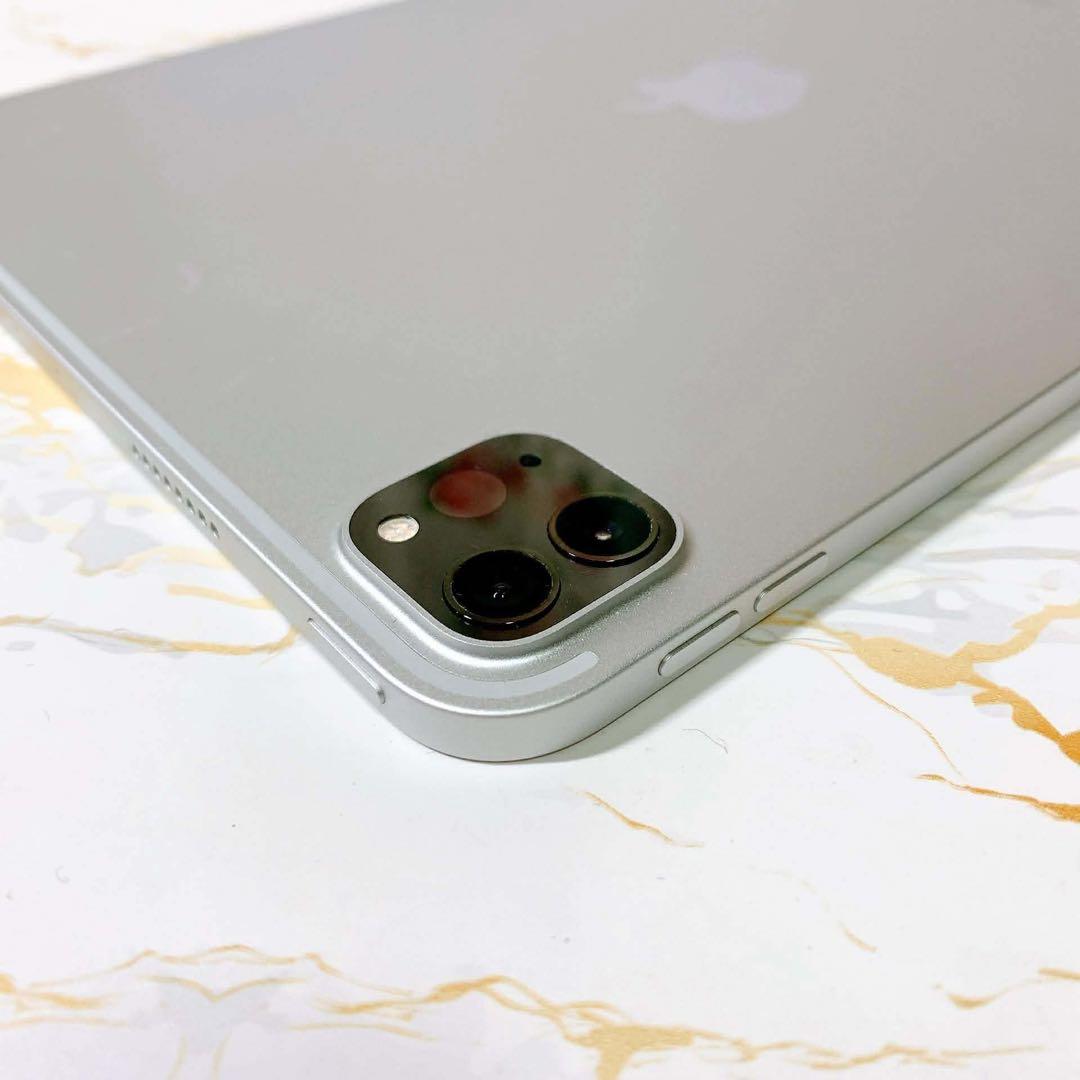 美品iPad Pro 11インチ第４世代 128GB BT92%