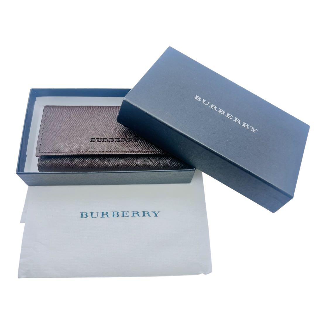 未使用品　バーバリー　キーケース　ブラウン