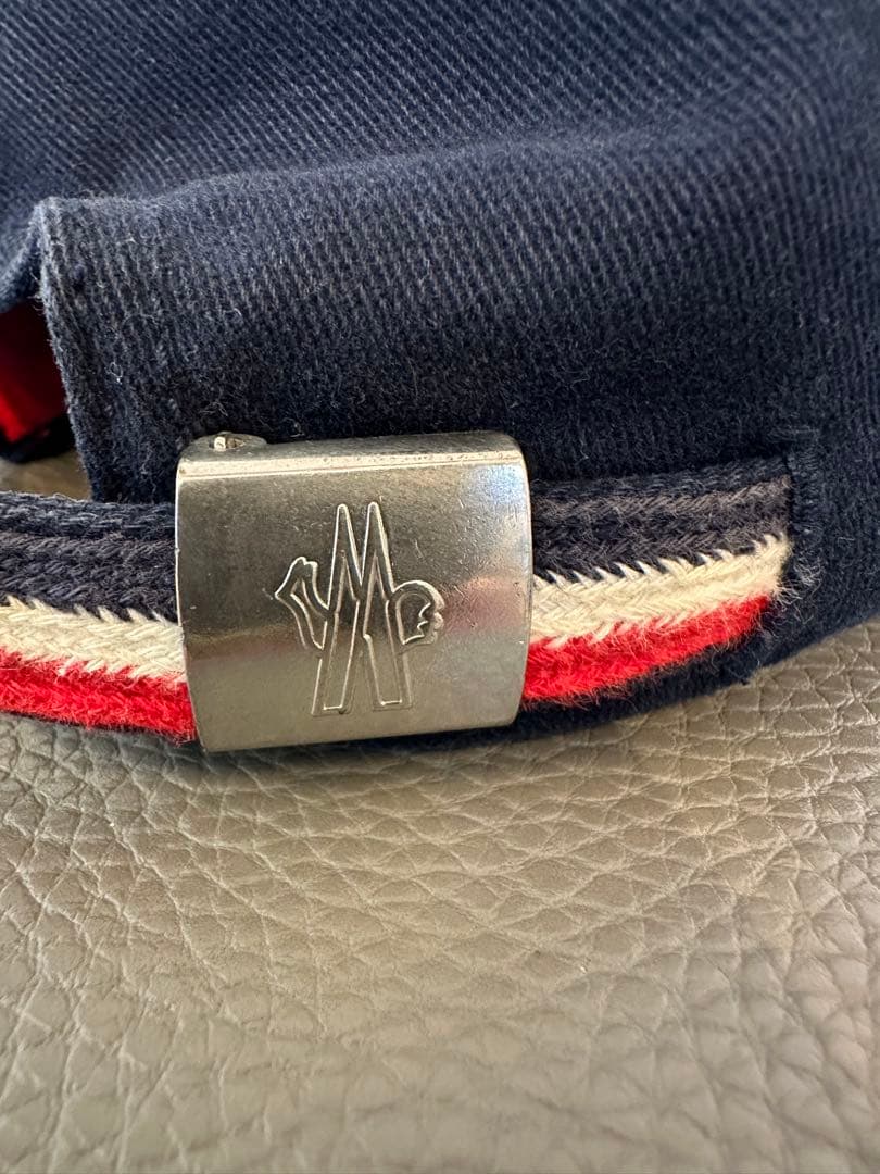 MONCLER ネイビー キャップ
