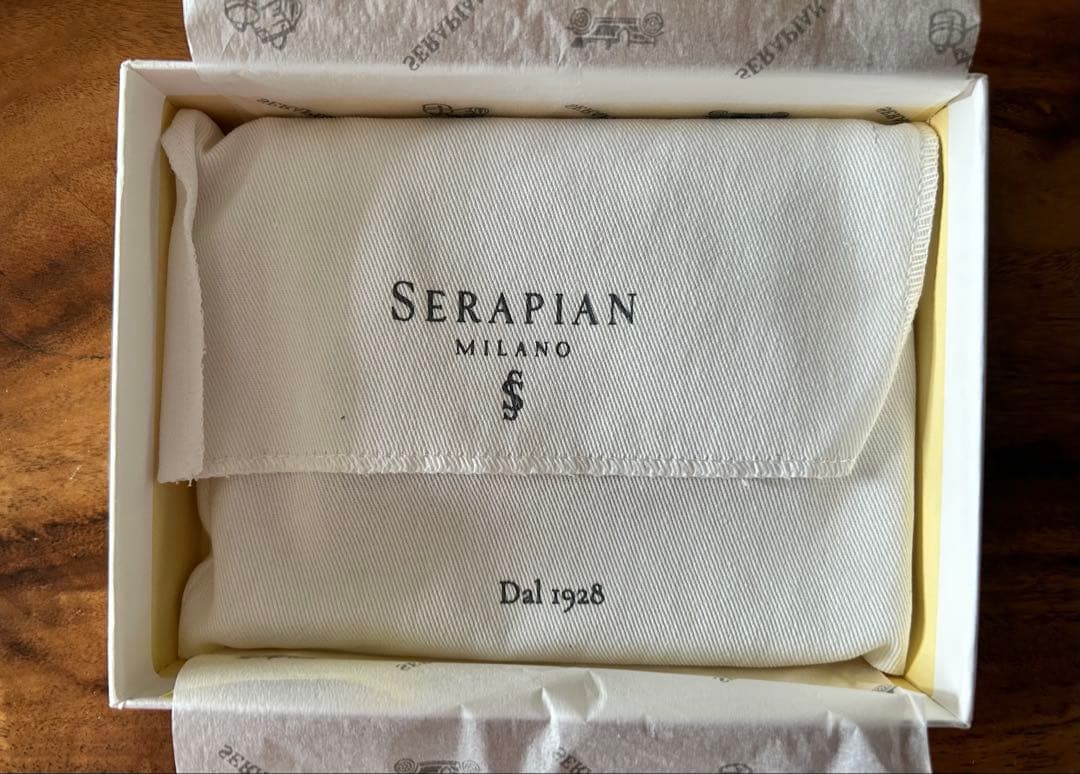 SERAPIAN 名刺入れ