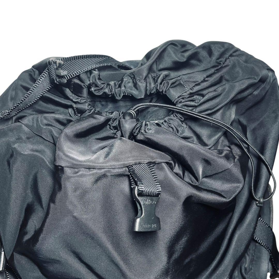 UNDERCOVER アンダーカバー プラダ型 ナイロンリュック 黒 日本製