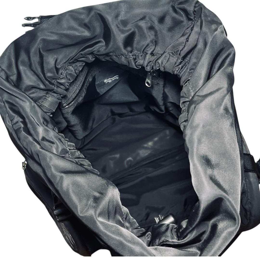 UNDERCOVER アンダーカバー プラダ型 ナイロンリュック 黒 日本製