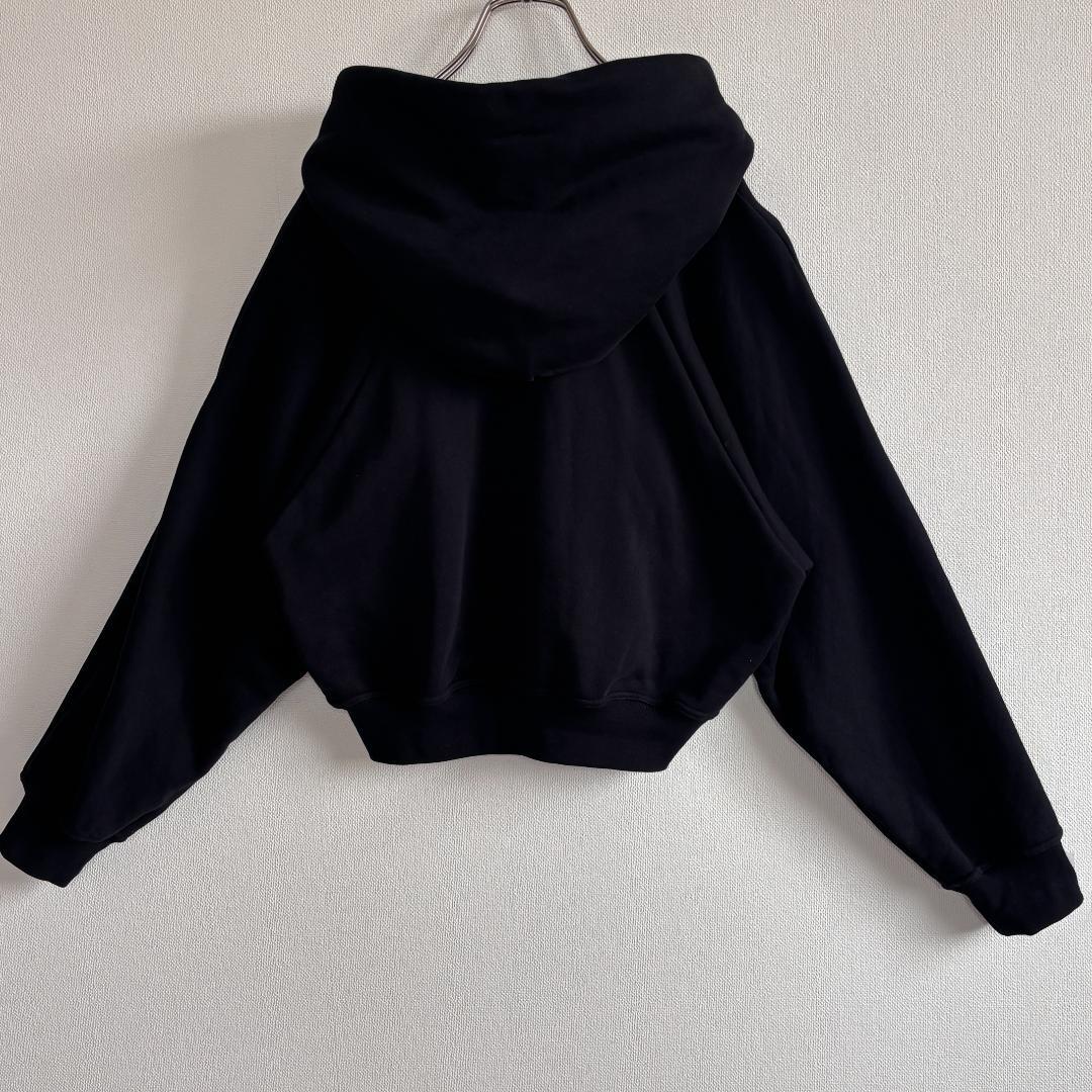 【超人気】PATOUパトゥ/パーカー/刺繍ロゴ/ロングドローストリング/黒/M