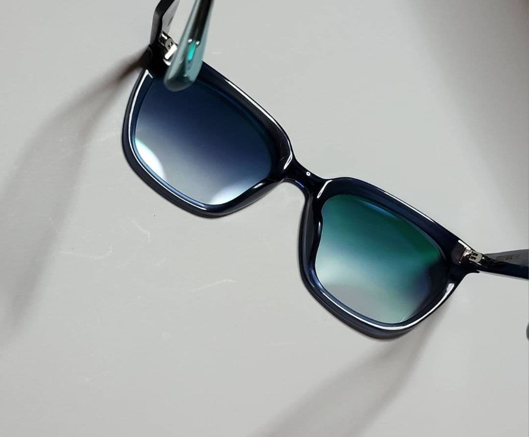 ◆GENTLE MONSTER◆サングラス　HEIZER　ケース付き