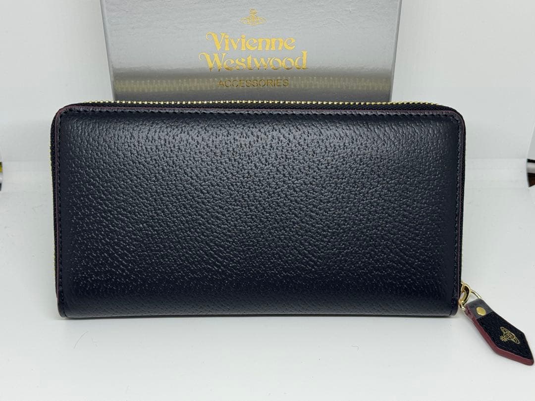 【新品未使用】Vivienne Westwood ブラック長財布