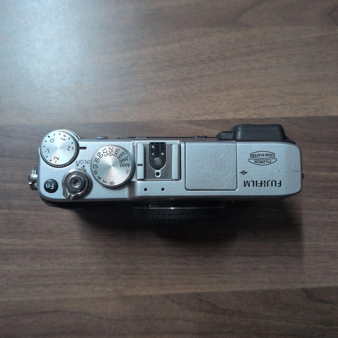 Fujifilm X-E1 ミラーレス一眼 シルバー(ジャンク)