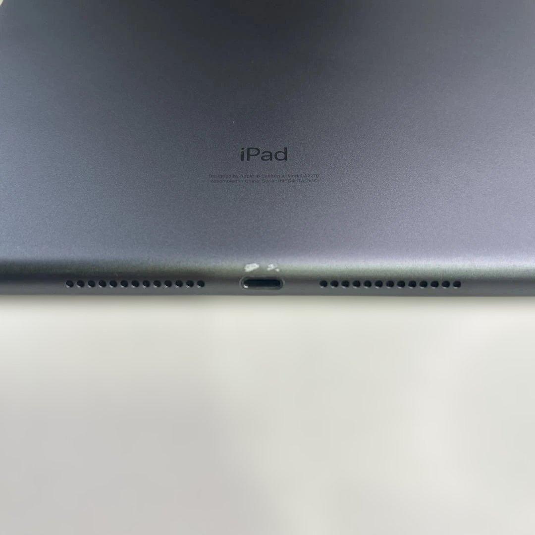 6761 iPad 第8世代 Wi-Fi 32GB スペースグレイ A2270