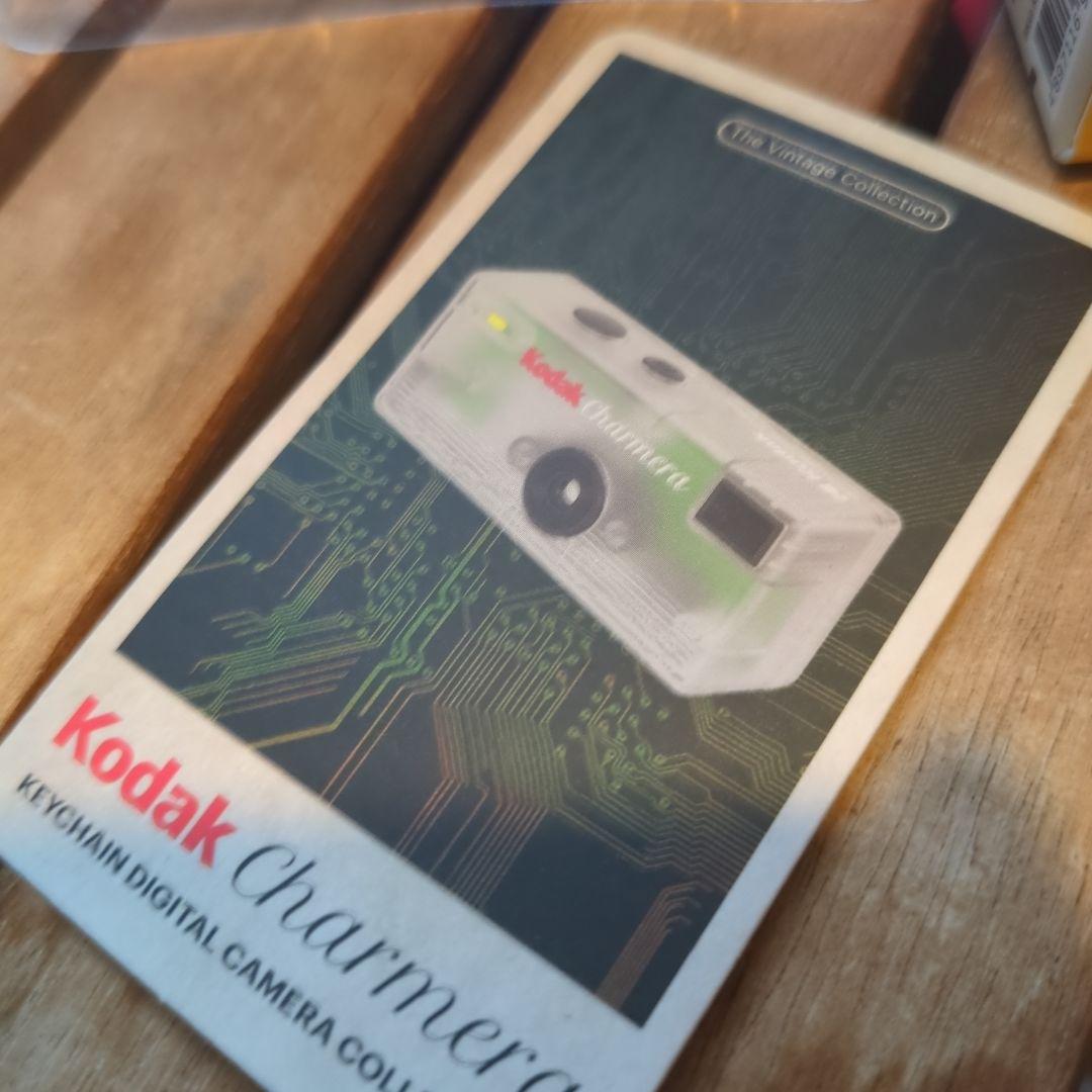 【シークレット】Kodak Charmera キーチェーンデジタルカメラ クリア