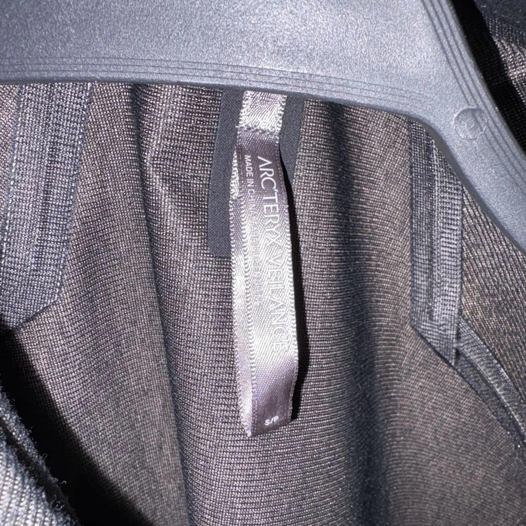 アークテリクス ヴェイランス フィールドジャケット Sサイズ　22年