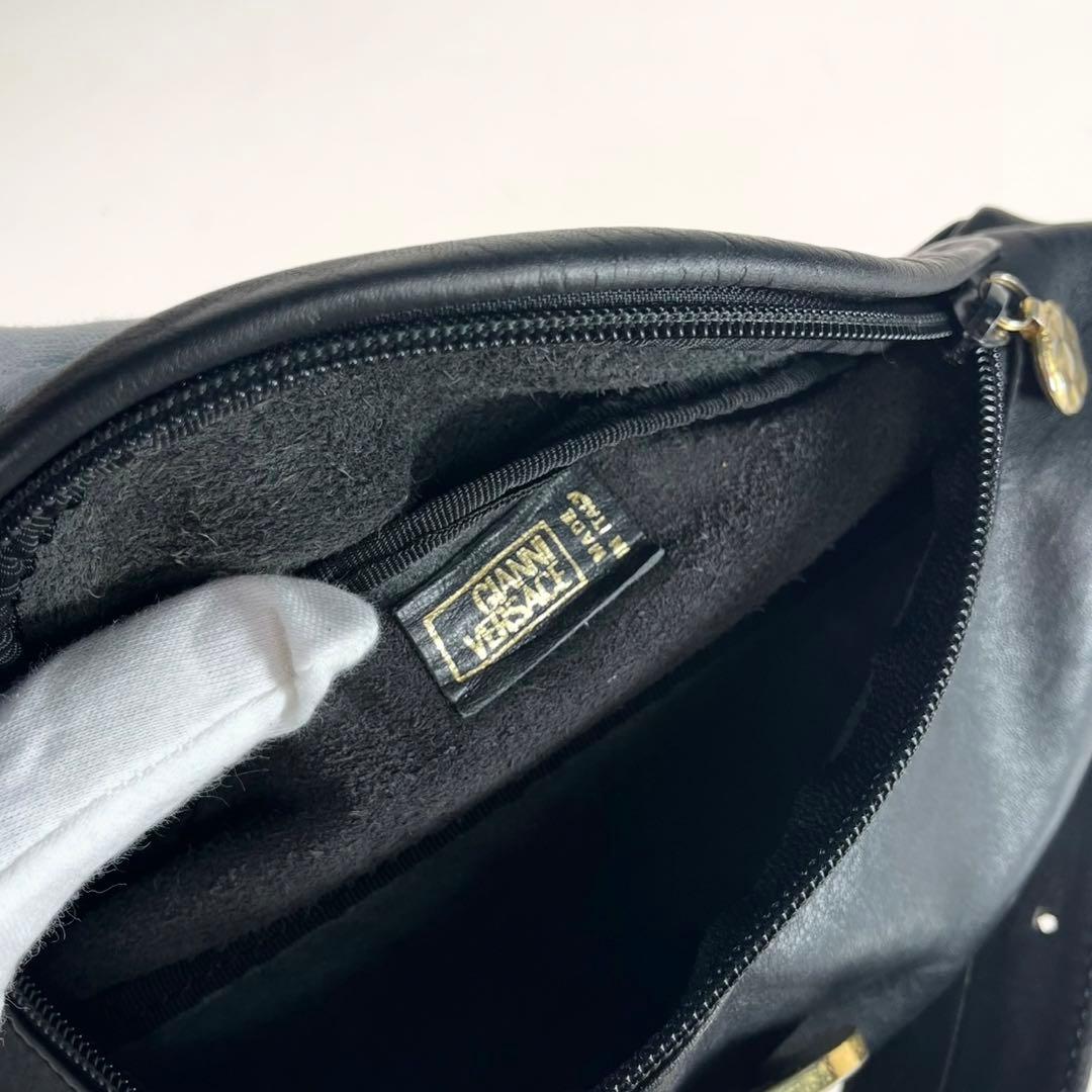 VERSACE ウエストバッグ メデューサ レザー a531