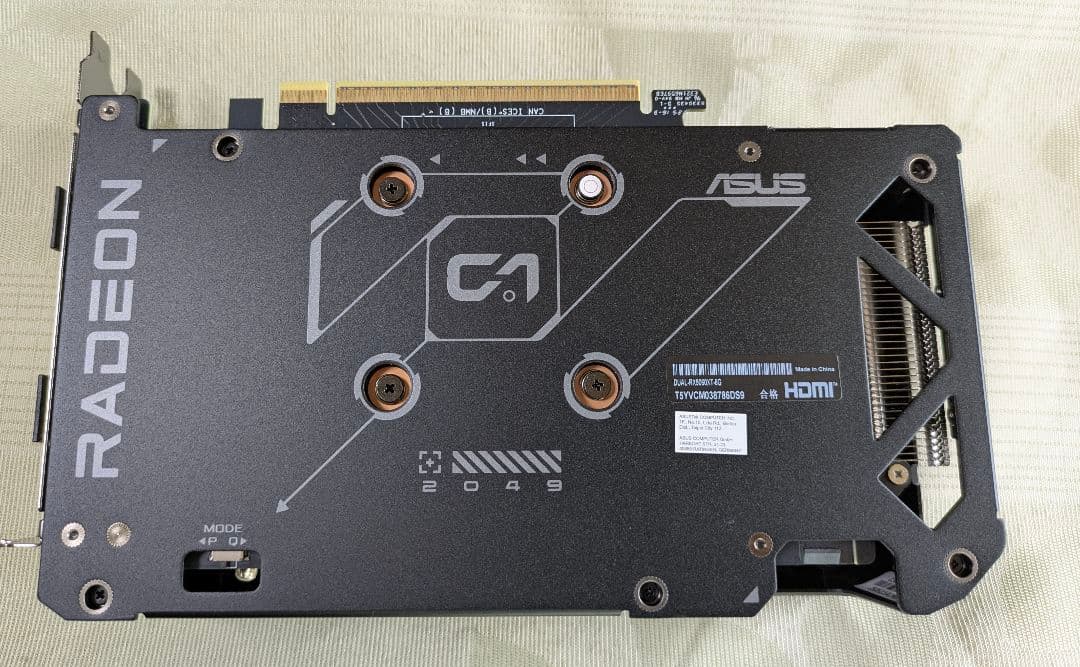 グラフィックボード・グラボ・ビデオカード ASUS RX9060XT 8GB