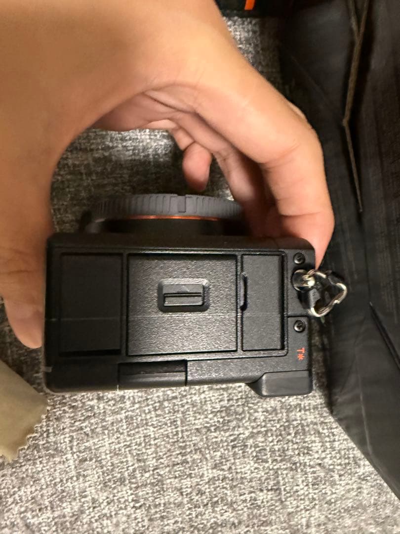 良品　SONY α7cⅡ デジタル一眼レフカメラ 本体のみ