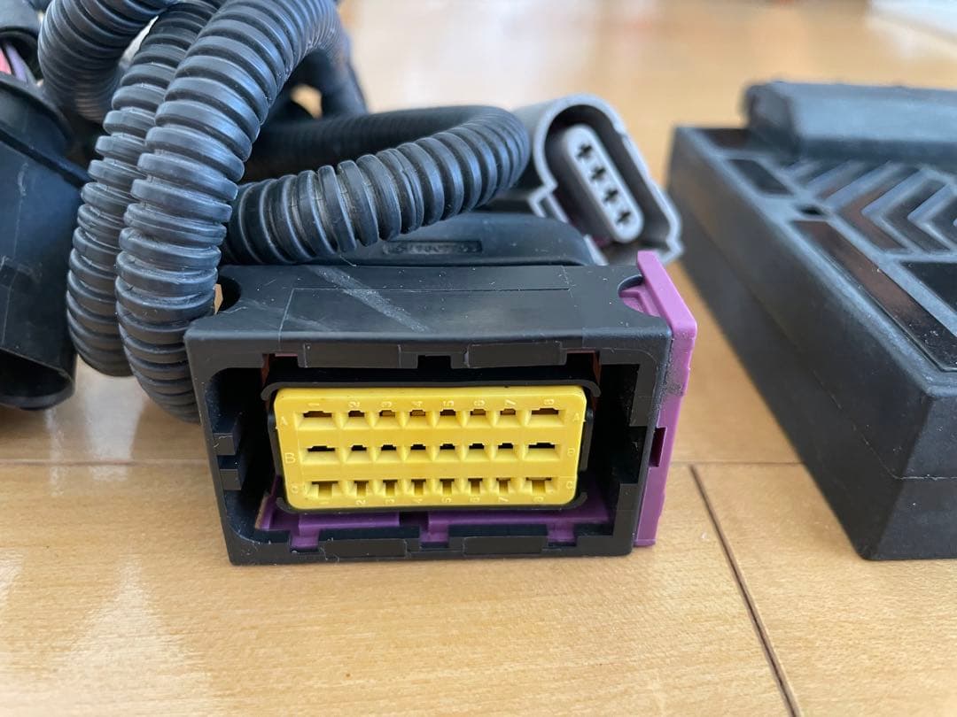 MAXCHIP PRO サブコン　ゴルフ6 1.4TSIに使用